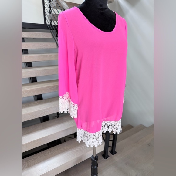 Tops - New Pink Cover with Lace Trim on the hem and bell sleeves size XS